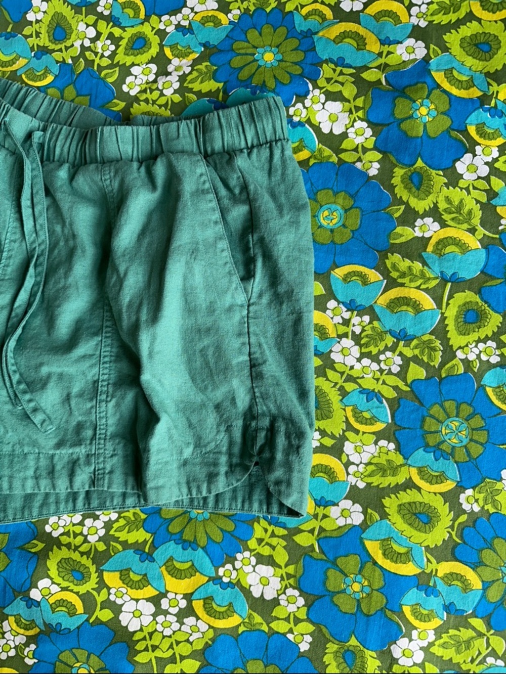 Women’s Elastic-Waist Casual Shorts Old Navy green drawstring summer pockets - Picture 8 of 16